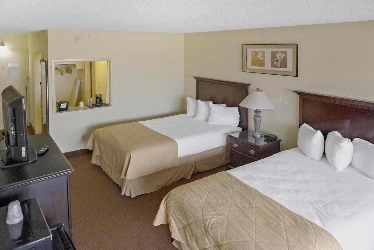 Economy Hotel Plus Wichita Esterno foto